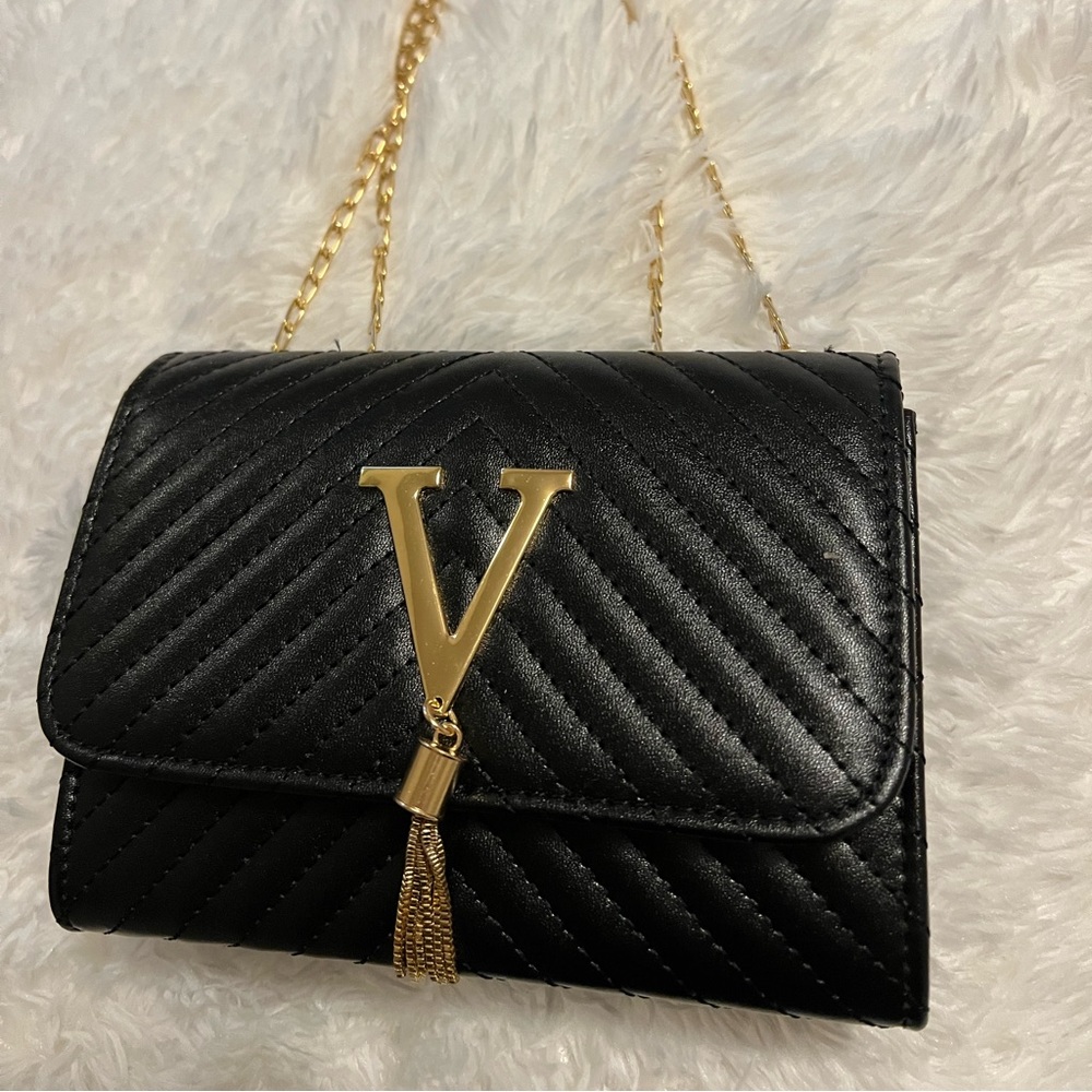 Small crossbody/satchel handbag
